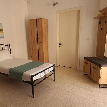 Central Studio Apartment Santa Vennera エクステリア 写真