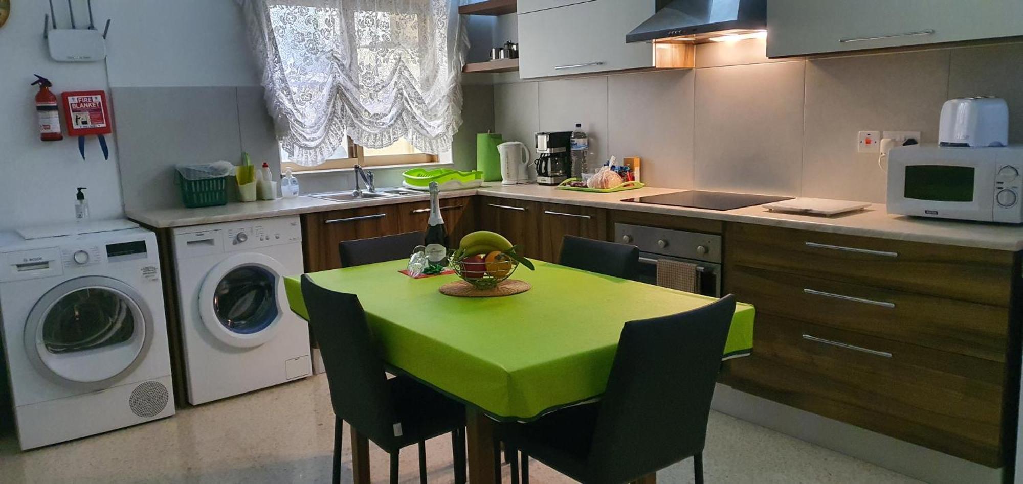 Central Studio Apartment Santa Vennera エクステリア 写真