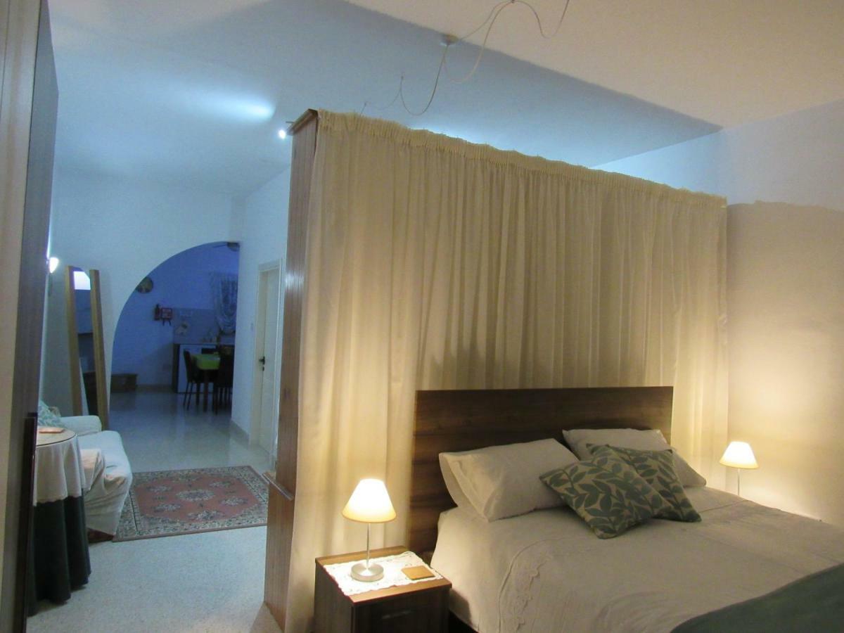 Central Studio Apartment Santa Vennera エクステリア 写真