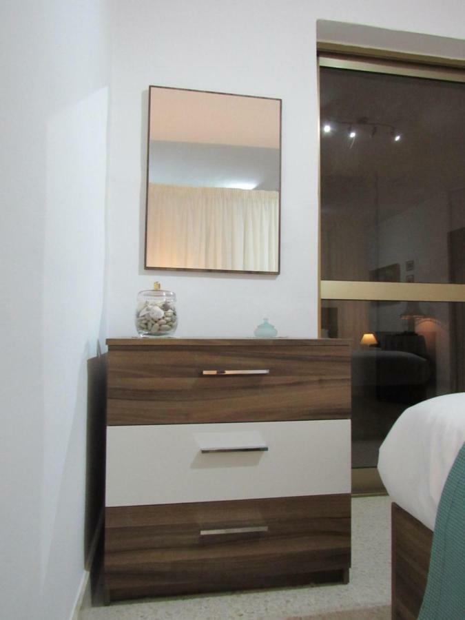 Central Studio Apartment Santa Vennera エクステリア 写真